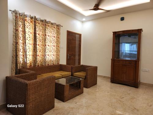 Gomti Nagar Apartment | Rajeneeta2