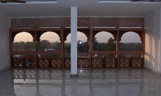 Asind Hotel | Rajrani Heritage Resort