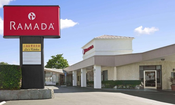 Torrance Hotel | Ramada by Wyndham Torrance