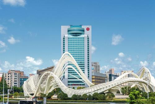 Optics Valley Hotel | Ramada Plaza Optics Valley Hotel Wuhan (Best of Ramada Worldwide)