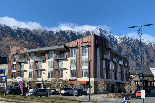 Frankton Hotel | Ramada Suites by Wyndham Queenstown Remarkables Park