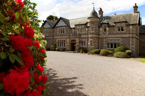 Forres Hotel | Ramnee Hotel