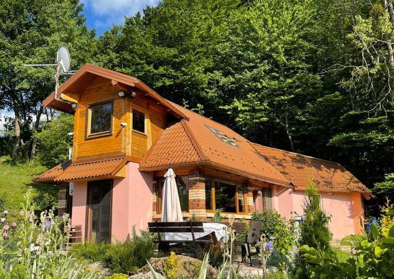Sarajevo Ski Chalet | Ranch Diamond Sarajevo