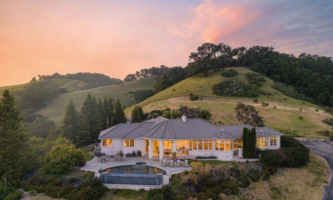 Paso Robles House | Rancho Notso Grande by AvantStay | Luxe Home, View