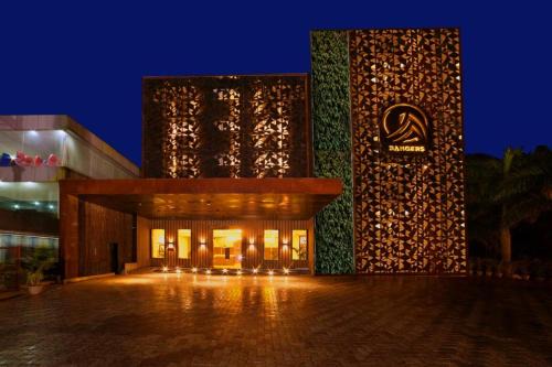 Adimaly Hotel | Rangers foot hills munnar