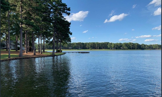 Lake Oconee House | Ranked #1 on Lake Oconee - Amazing House in Reynolds (Great Waters-9th hole)