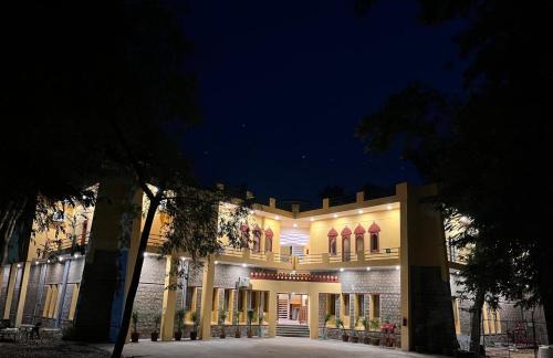 Sawai Madhopur Hotel | Ranthambhore Tiger Territory