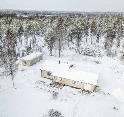 Ranua Cabin | Ranua Haistila Retreat with Elegant Views & Sauna near Rovaniemi