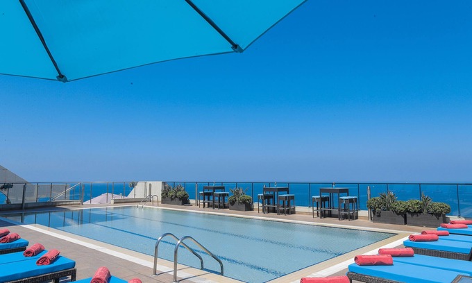 Beirut Hotel | Raouché Arjaan by Rotana