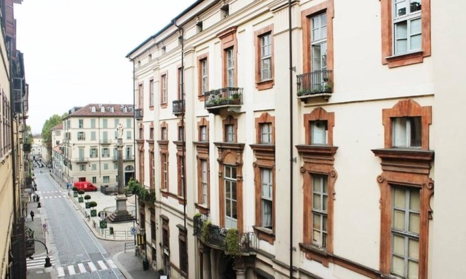 Historic Centre Apartment | Rapanus Suites: Deluxe Apartment