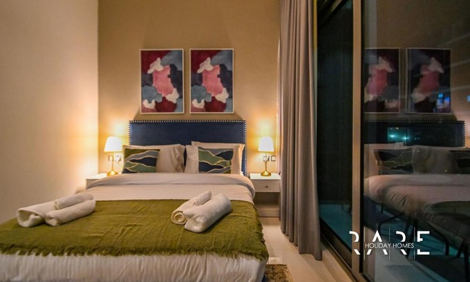 Dubai Apartment | RARE Holiday Homes Presents stylish apartment in Damac Hills - Loreto1 A - R409 - Golf Course View