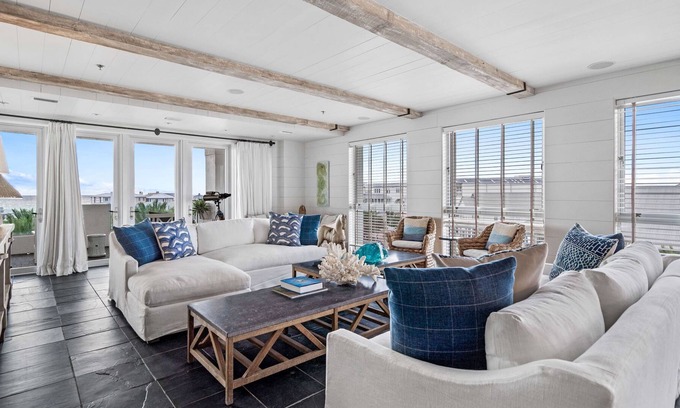 Seaside Condo | Rare Penthouse GulfViews w Comm Pool and Elevator