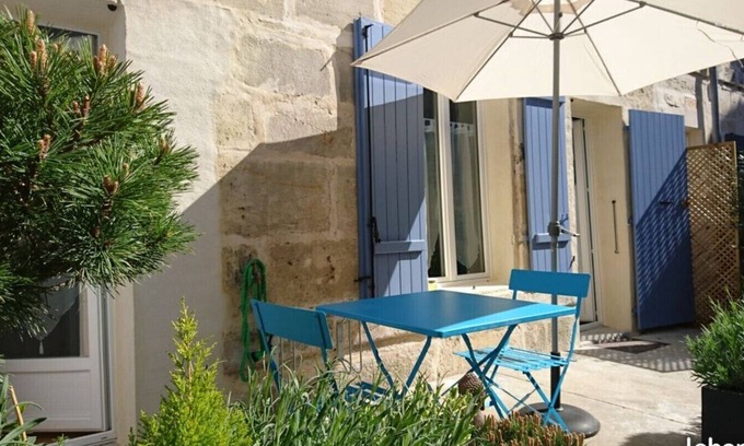 Rochefort Apartment | RARE: T2 Ground floor with terrace downtown cozy and bright nest