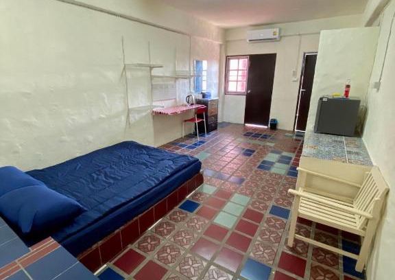Bang Phlat Apartment | Ratanawong Place 402
