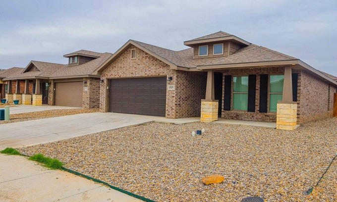 Midland House | Rattler Casa