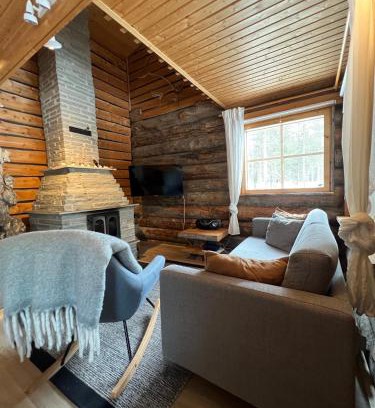 Yllas Apartment | Rauhallinen kelohuoneisto lähellä palveluita, Peacefull Log apartment at Ylläs