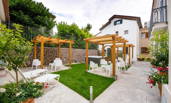 Ravello Apartment | Ravello House