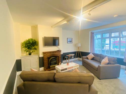 Church Stretton House | Ravelstone