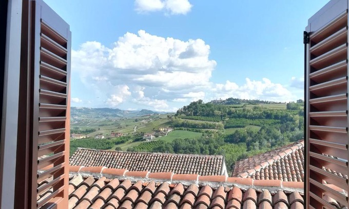 Verduno Apartment | Raviola e Tajarin
