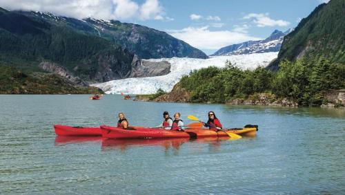 Mendenhall Valley Apartment | Raw Gold - Affordable, Near Mendenhall Glacier, Trails, and Conveniences - DISCOUNTS ON TOURS!