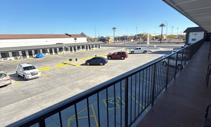 Mesa Hotel | Rawls Motel