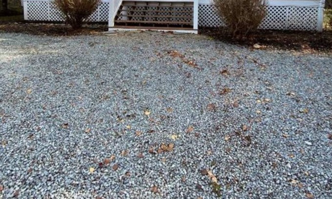 Altamont House | Ray and Sue’s Cottages - 12 B Fish Camp Circle
