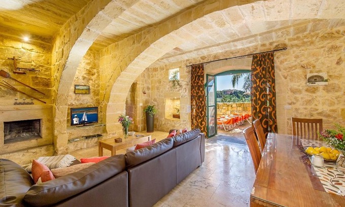 Kercem House | Razzett Tuta Holiday Home