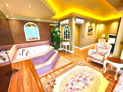 Yomra Hotel | REAL KiNG RESiDANCE