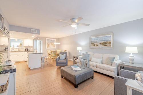 Panama City Beach House | Reats Retreat at Gulf Highlands Beach Resort