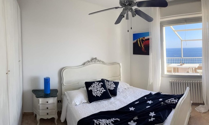 Ospedaletti Apartment | Rebecca's Sanremo Collection: Ospedaletti