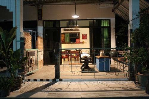 Rayong House | Rec Art (House of recycle+Art)