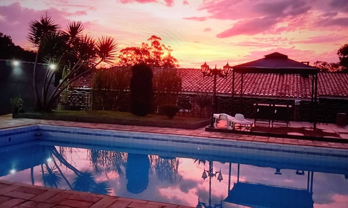 Jardim Estancia Brasil House | Recanto Sunset - Country House in Atibaia - SP