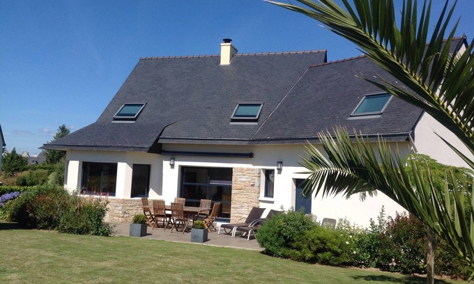 Loctudy House | Recent house, near beach, bright, quiet, beautifl garden, 4 bikes