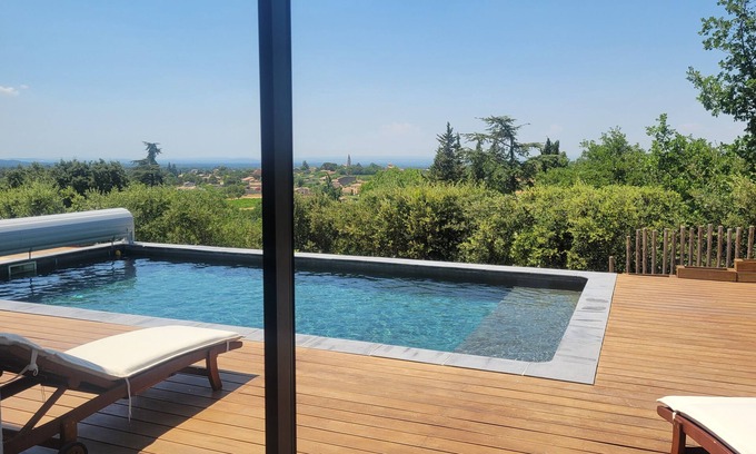 Crillon-le-Brave Villa | Recent villa with private pool, exceptional panorama