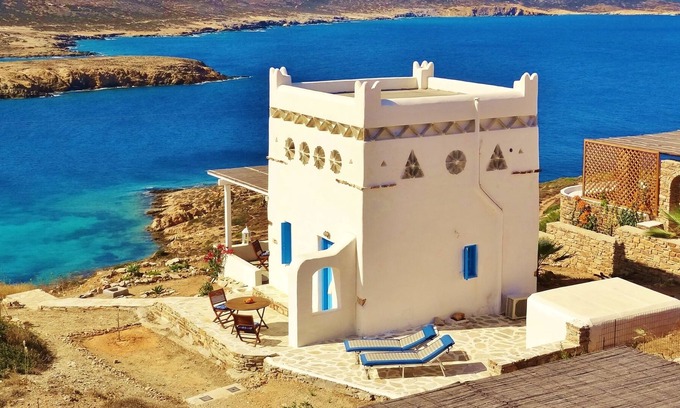 Antiparos House | Recently built, charming, Cyclades type house with panoramic view of the Aegean
