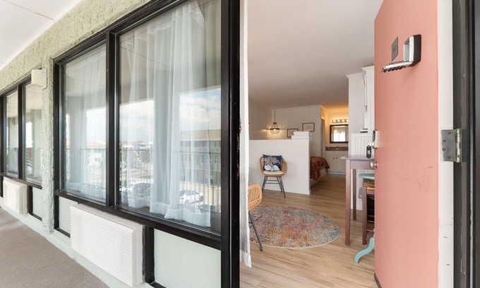 Ocean Isle Beach Condo | Recently Renovated the Queen's View Beach Condo at Causeway Inn!