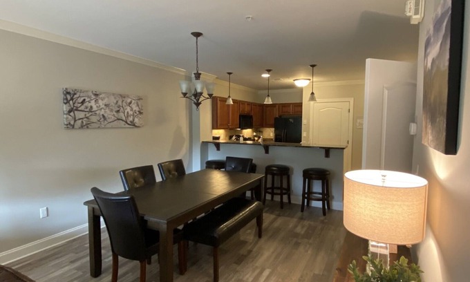 Gatlinburg Condo | ***RECENTLY RENOVATED!*** Close To It All! Downtown Gatlinburg