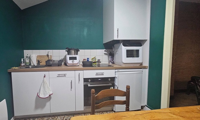 Downtown Angers Apartment | Recently renovated Downtown Doutre T2 apartment, 45 m2.