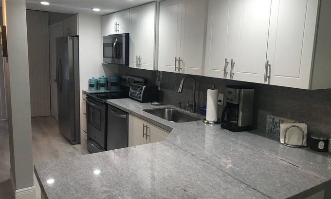 Islamorada House | Recently Renovated Luxury Townhome in Islamorada, Florida Keys