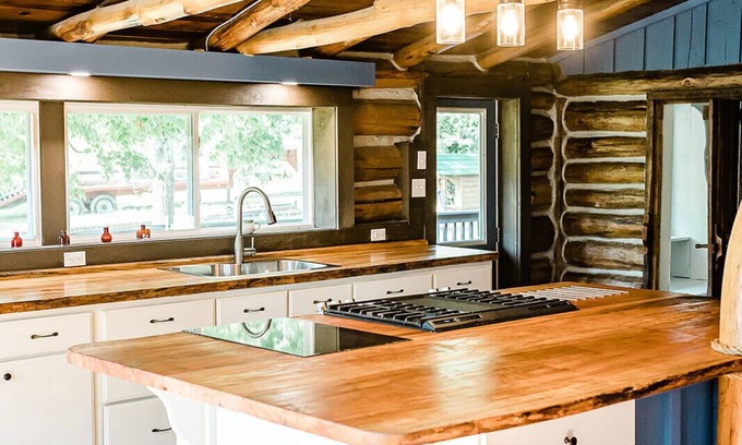 Pearisburg Cabin | Recently renovated mountaintop cabin!