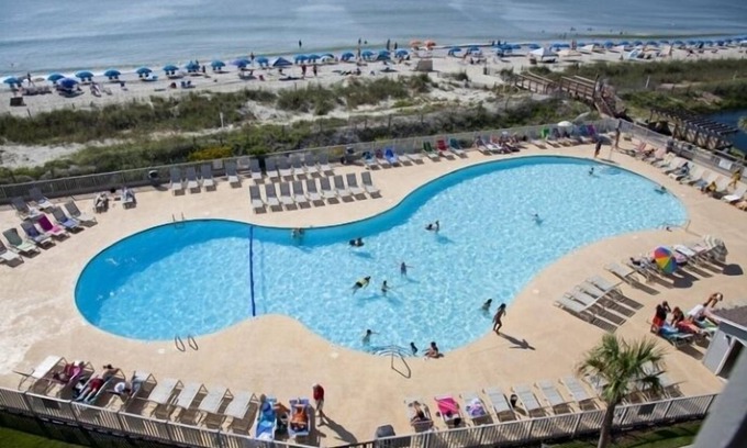 Myrtle Beach Condo | Recently renovated 2br W/WiFi, Lazy River, Gym, Jacuzzi@mb Resort- 148B