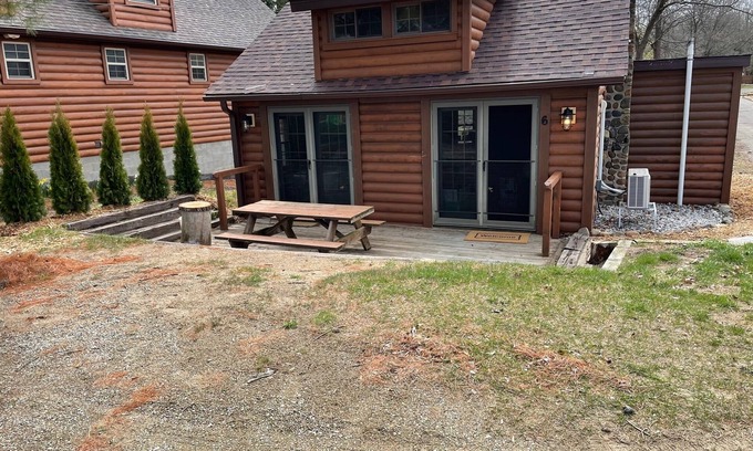 Port Austin Cottage | Recently Updated 2 Bedroom Beachfront Cottage #6