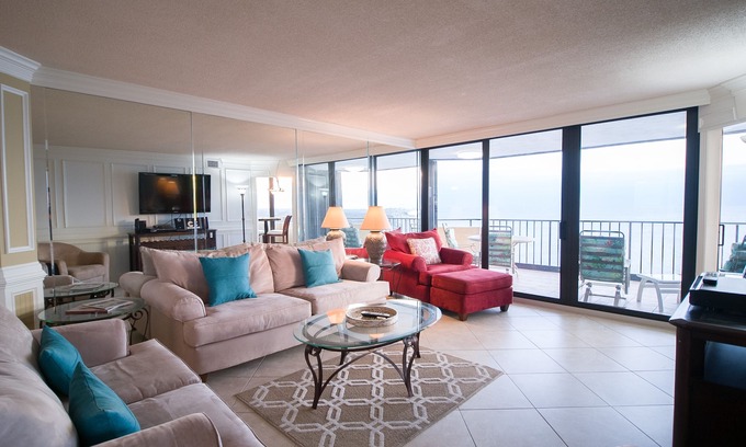 Myrtle Beach Condo | Recently updated condo, 24 hour secured building + Free Attraction Tickets!