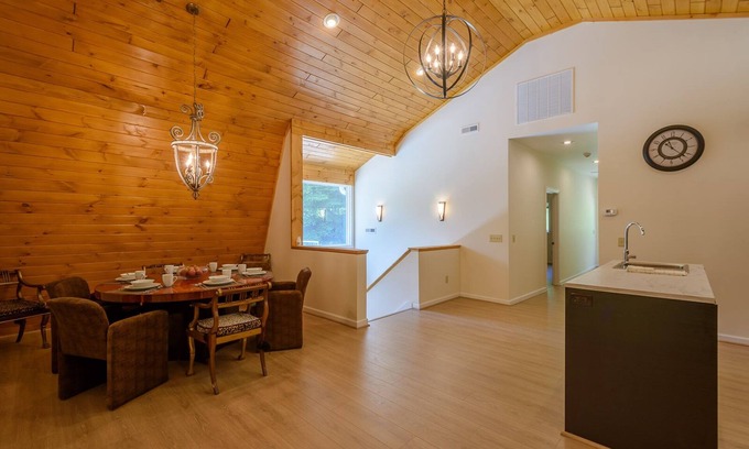 Elk Park House | Red Barn on 95 Acre Mountain Ranch
