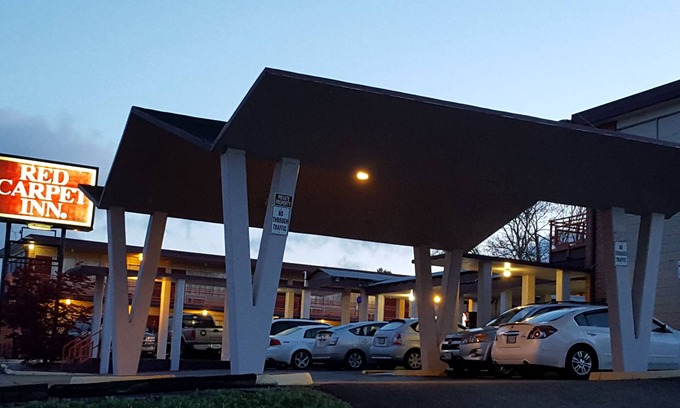 Grissom - Highland Hotel | Red Carpet Inn Blacksburg