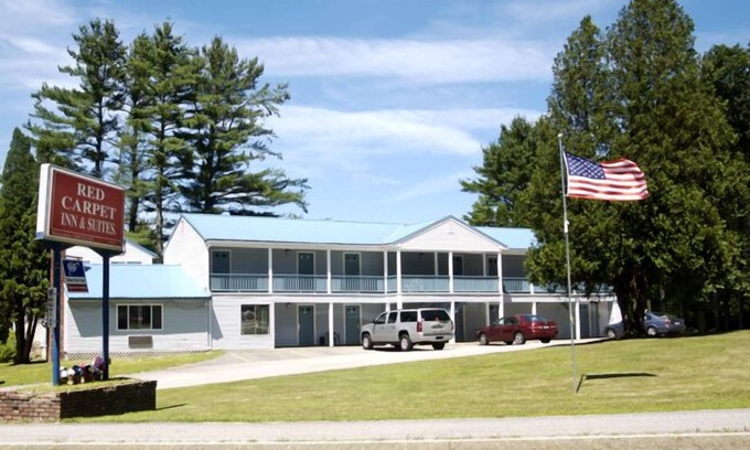 Plymouth Hotel | Red Carpet Inn & Suites
