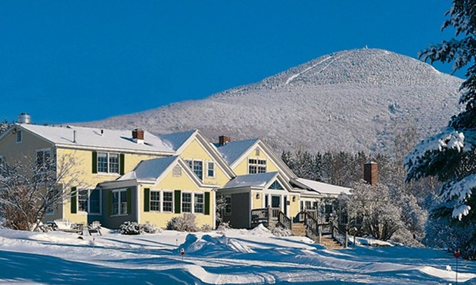 Mendon House | Red Clover Inn 7-bedroom House (sleeps max 19)