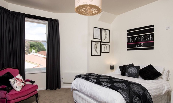 Battery Point Apartment | Red Door Penthouse in Battery Point
