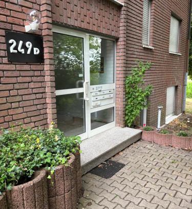 Hamm-Heessen Apartment | Red Dot Apartment Otto