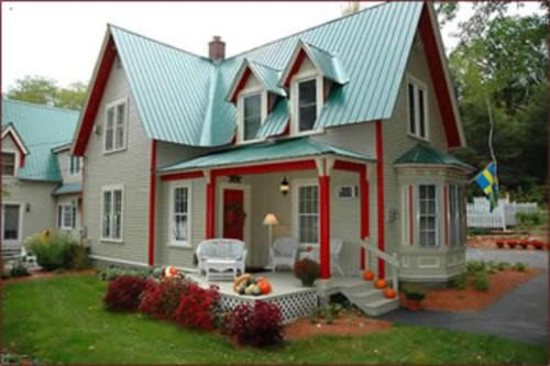 North Conway Bed & Breakfast | Red Elephant Inn Bed and Breakfast